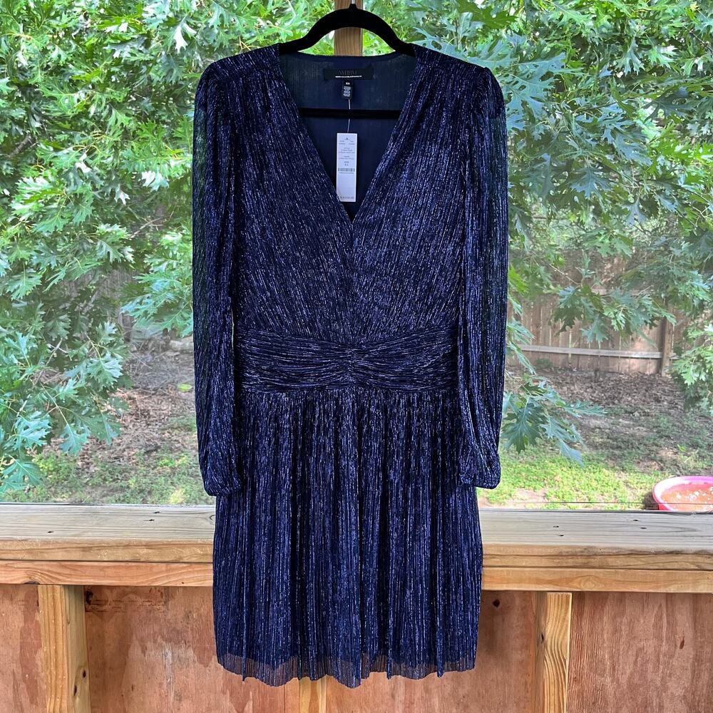WHBM White House Black Market Long Sleeve Metallic Sparkle Midi Dress XS. NEW